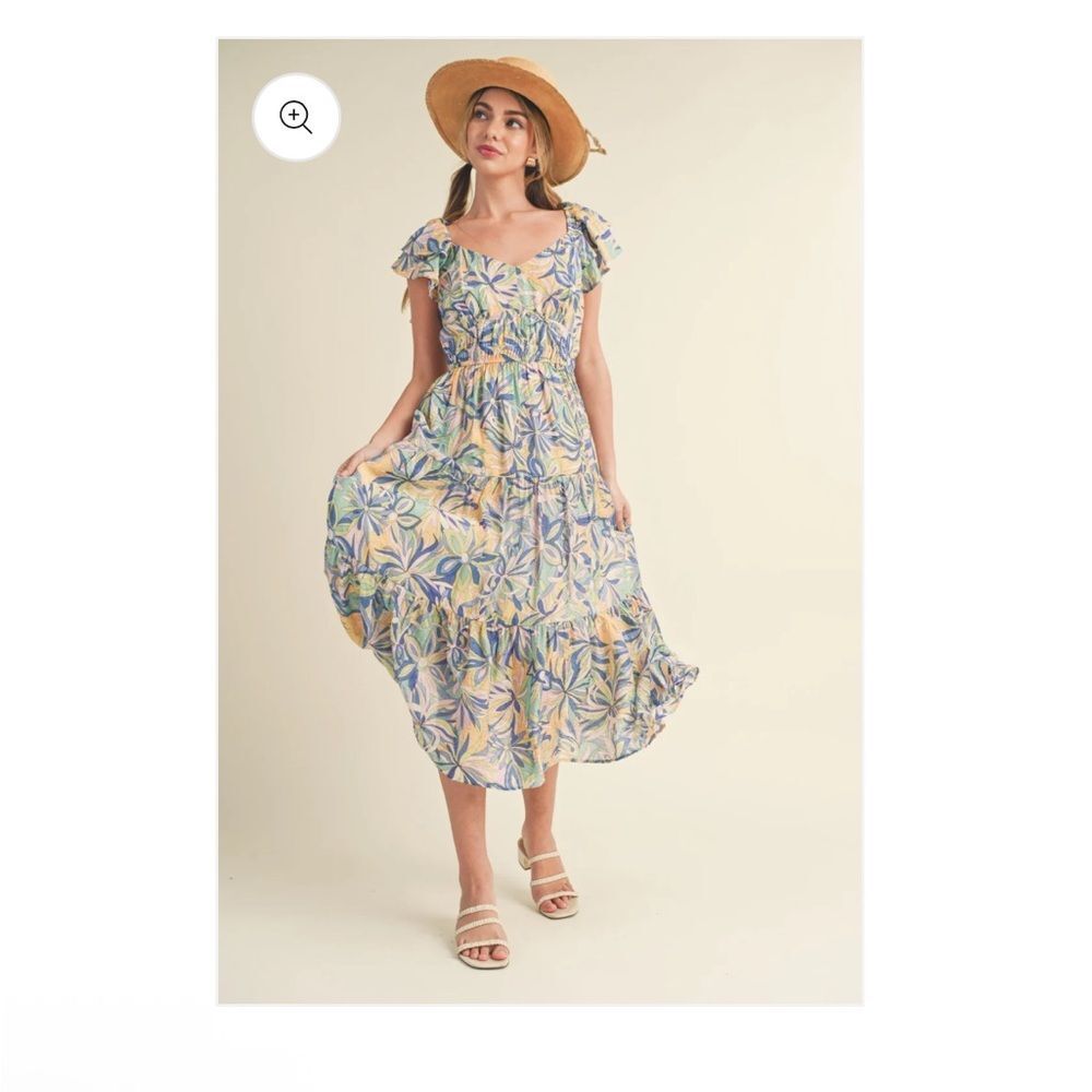 &merci Love Forever Floral Print Cut Out Back Midi Dress Blue Multi M